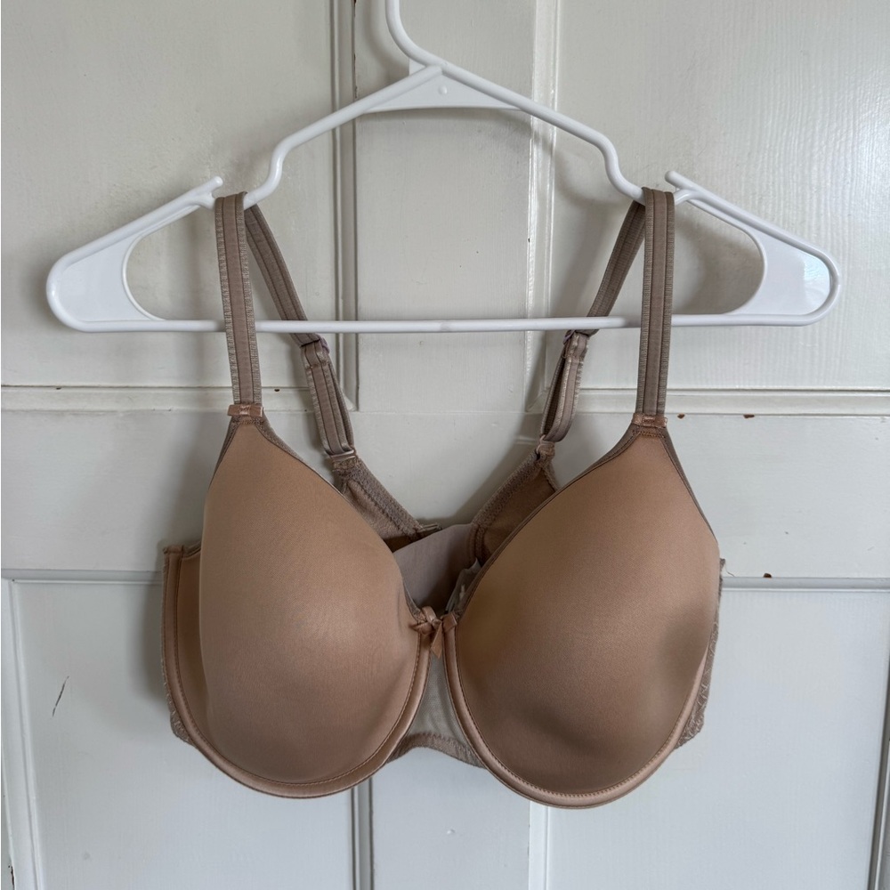 Chantelle Nude C‎ Magnifique Seamless Unlined Minimizer bra size 36DD